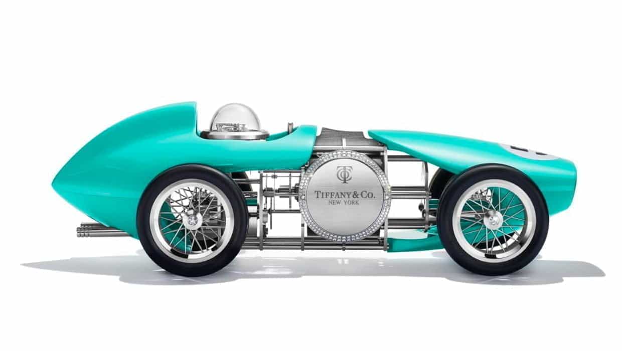 Tiffany & Co. Mavisi Bu Defa Bir Masa Saatinde Tiffany & Co. Mavisi Bu Defa Bir Masa Saatinde