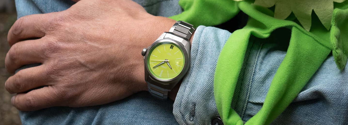 Watches and Wonders 2023: Oris ProPilot X Kermit Edition