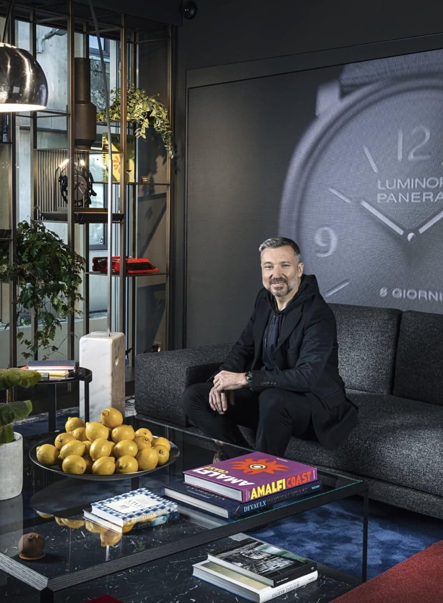 Panerai CEO’su Jean-Marc Pontroué ile İtalyan Esintili Bir Saat Sohbeti Panerai CEO’su Jean-Marc Pontroué ile İtalyan Esintili Bir Saat Sohbeti