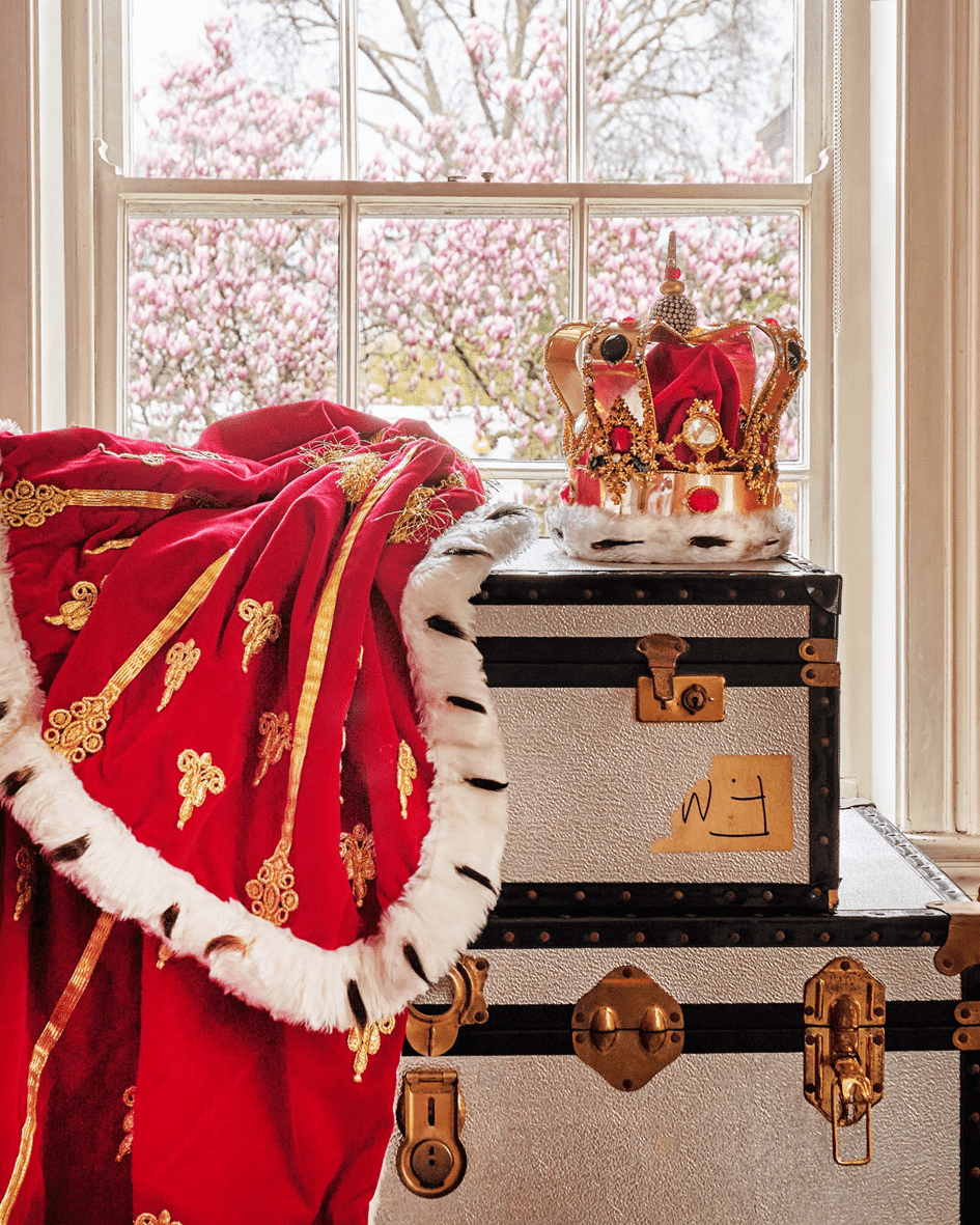 Freddie Mercury's Collection at Sotheby's Freddie Mercury'S Collection At Sotheby'S