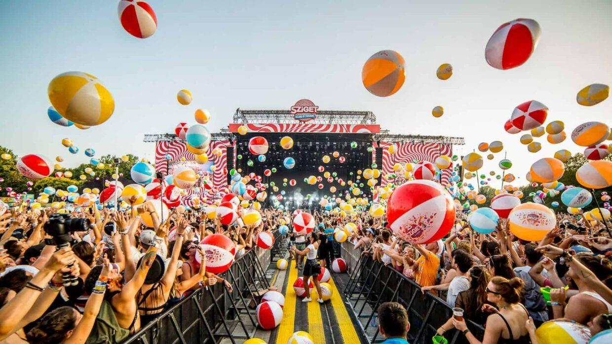 Yaz Bitmeden Dans Edebileceğiniz Festivaller Yaz Bitmeden Dans Edebileceğiniz Festivaller