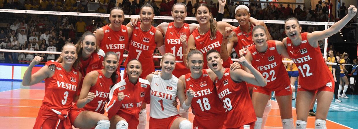 Turkey’s Women’s Volleyball Team at the Top Turkey’s Women’s Volleyball Team at the Top