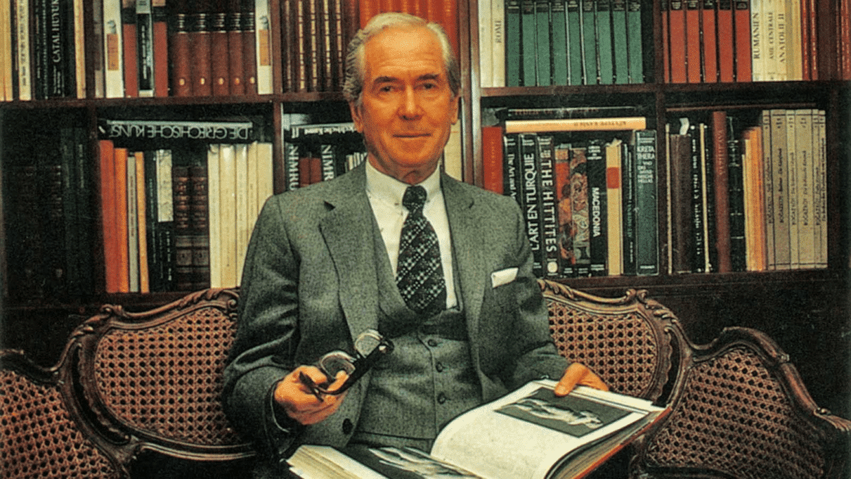 Cumhuriyet’in Yüzleri: Atatürk’ün Yurtdışına Gönderdiği Öğrenciler Ekrem Akurgal - Atatürk’ün Yurtdışına Gönderdiği Öğrenciler