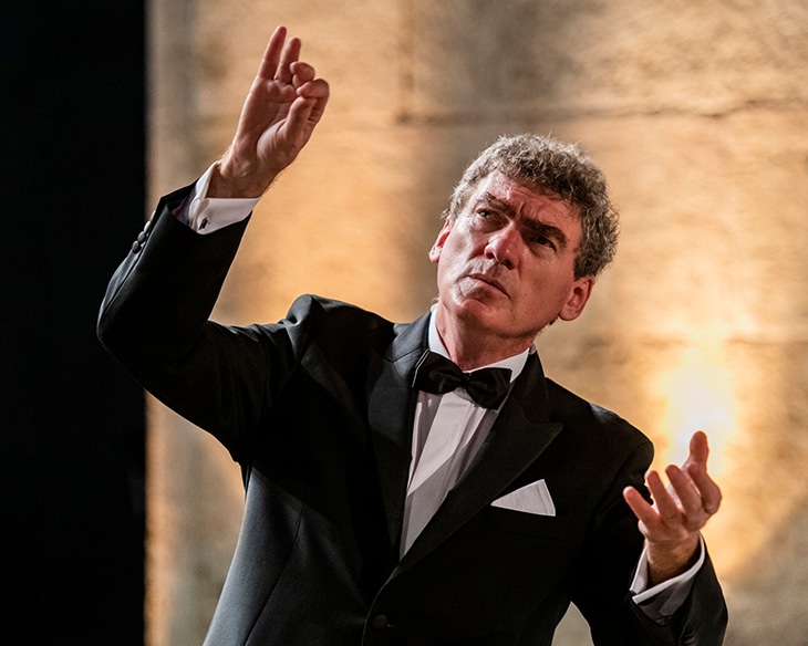 Maestro Cem Mansur: “İnsan Olmanın Anahtarı Müzikte” Cem Mansur