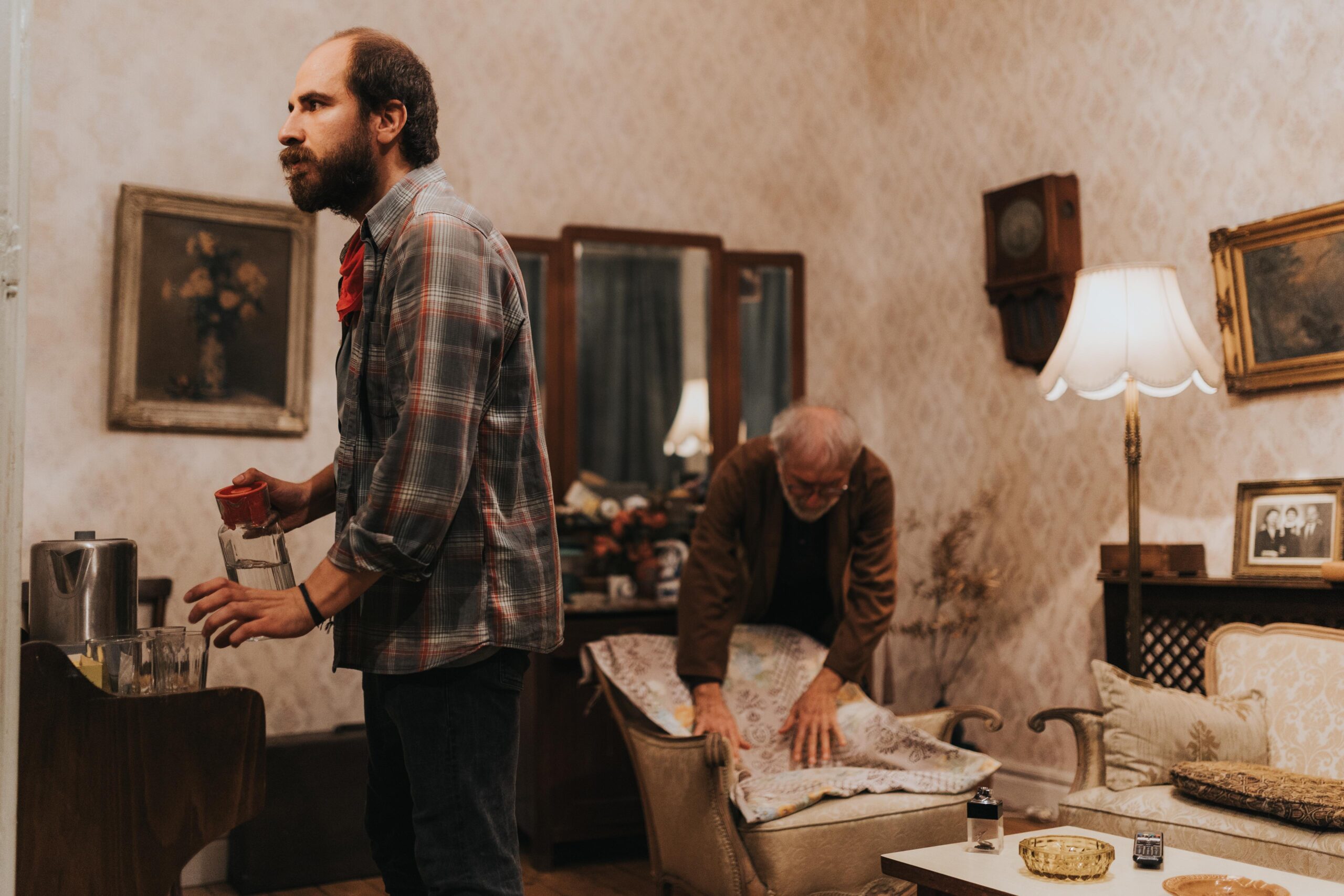 An Interview with Actor Umut Çınar about “Büyük Zarifi Apartmanı” An Interview With Actor Umut Çınar About “Büyük Zarifi Apartmanı”