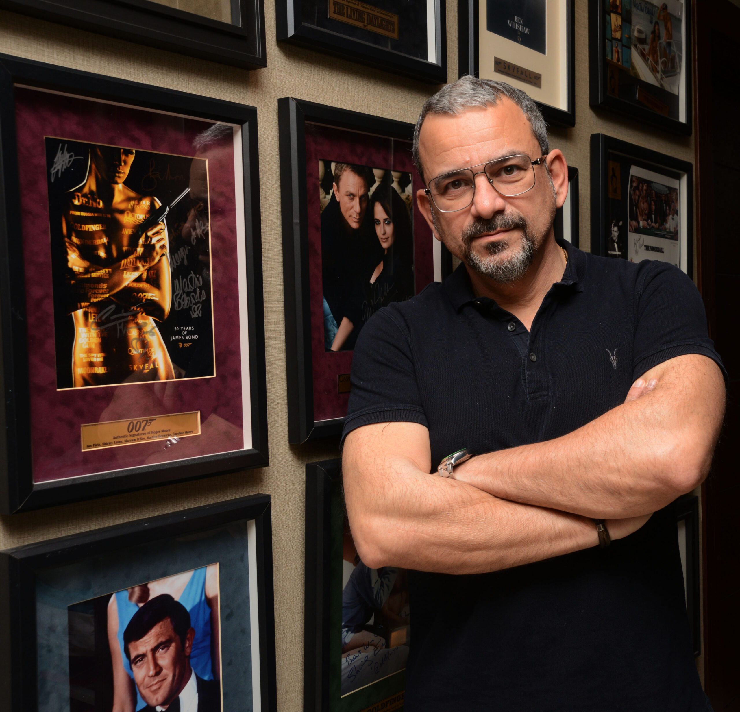 Ömer Atakan ve Paralel Evreni Ömer Atakan