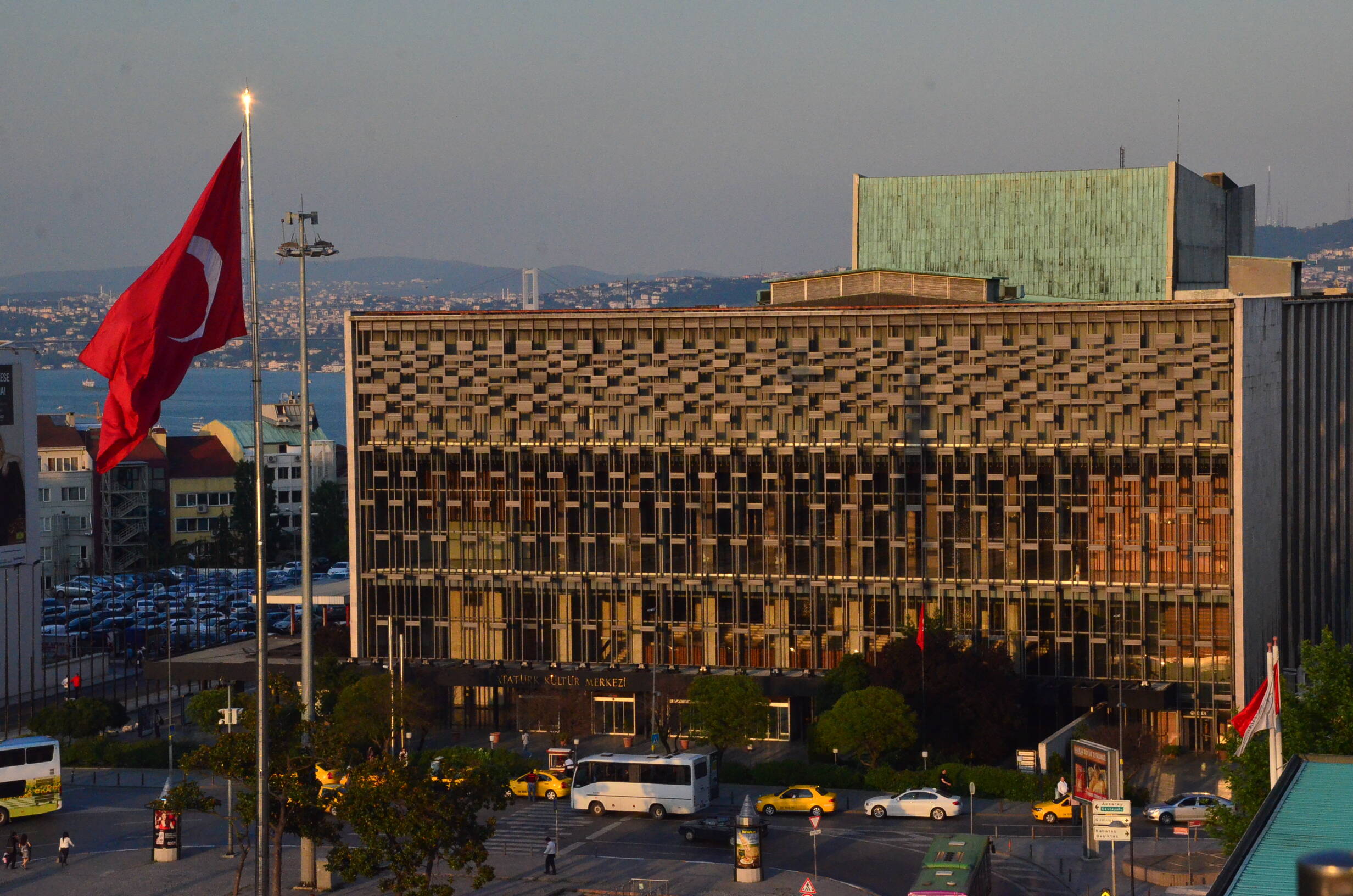 A Building that Become Master Over Time: Atatürk Cultural Centre A Building That Become Master Over Time: Atatürk Cultural Centre