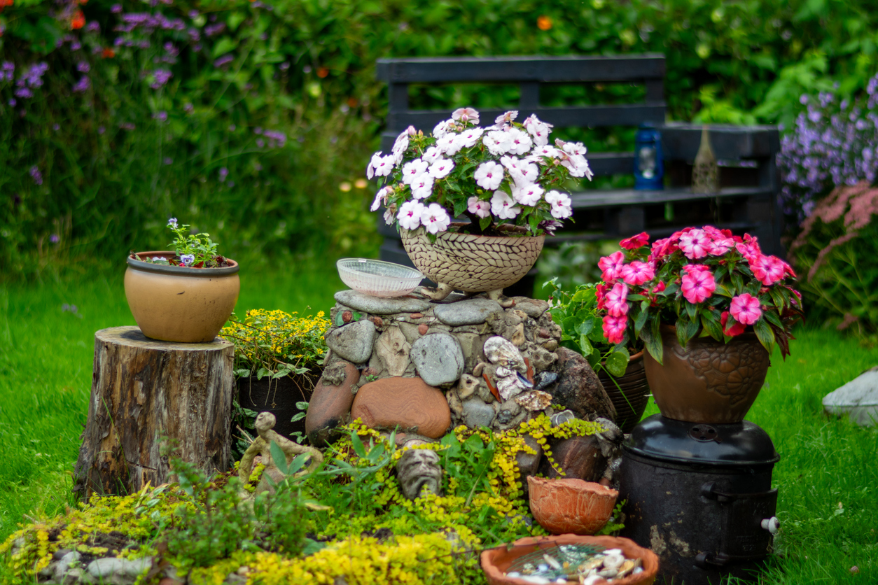 The Best Potted Flowers for Your Balcony The Best Potted Flowers For Your Balcony