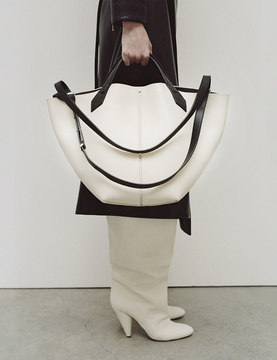 Stylish and Useful: Most Popular Tote Bags Most Popular Tote Bags