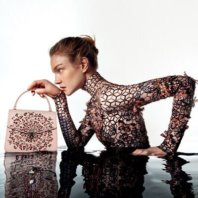 Mary Katrantzou: “Bvlgari’nin İkonik Mirası Bana İlham Veriyor” Mary Katrantzou
