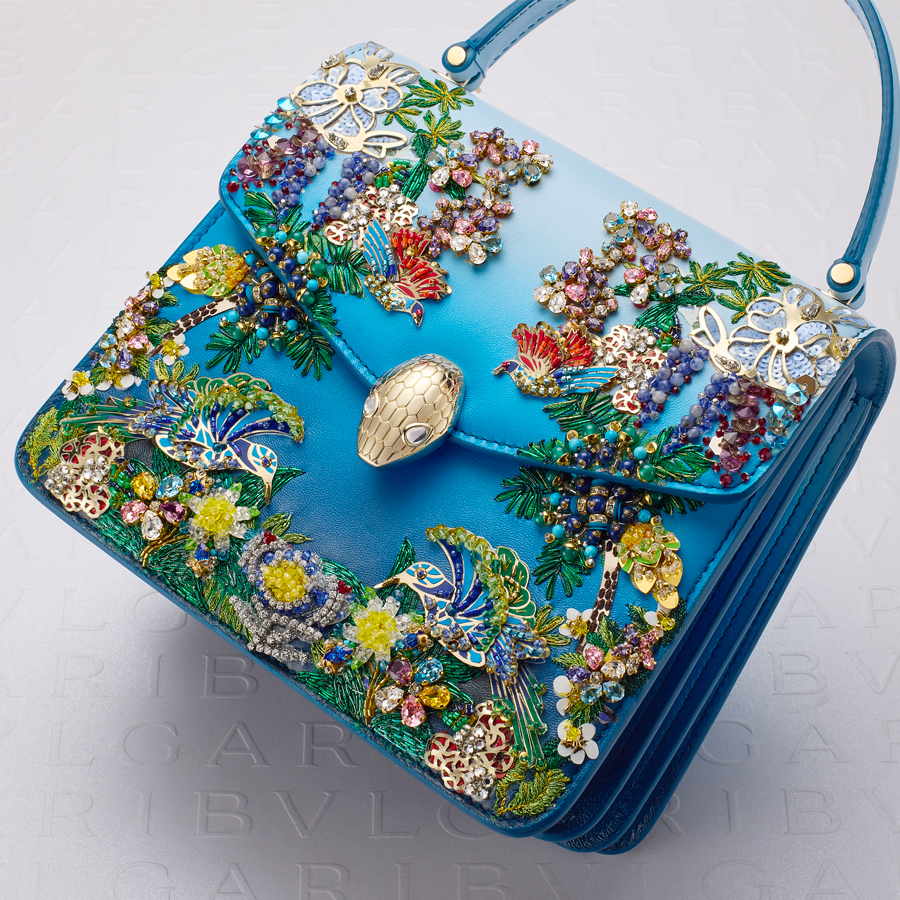 Mary Katrantzou: “Bvlgari’nin İkonik Mirası Bana İlham Veriyor” Mary Katrantzou: “Bvlgari’nin İkonik Mirası Bana İlham Veriyor”