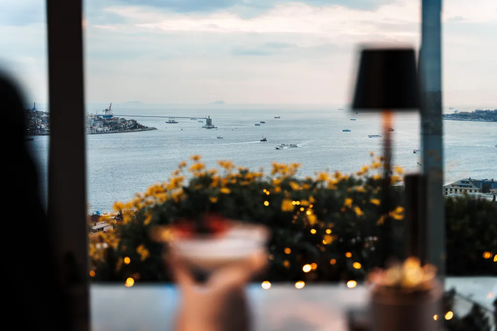 İstanbul’un En İyi Teras Mekanları İstanbul’un En İyi Teras Mekanları