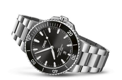 Oris Aquis 01 733 7789 4154-07 8 23 04PEB