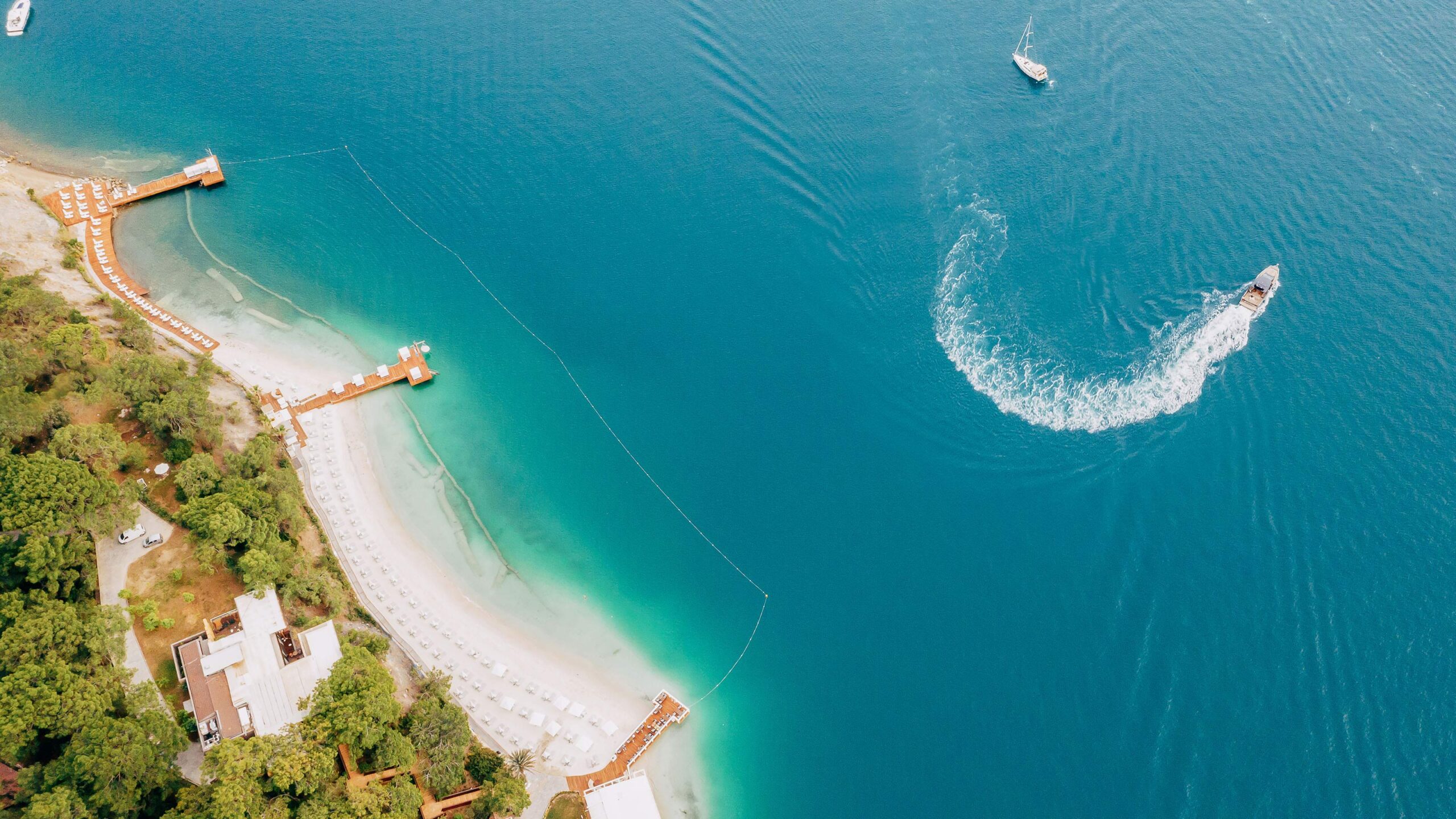 Çeşme'Den Göcek'E: Denize Sıfır Oteller