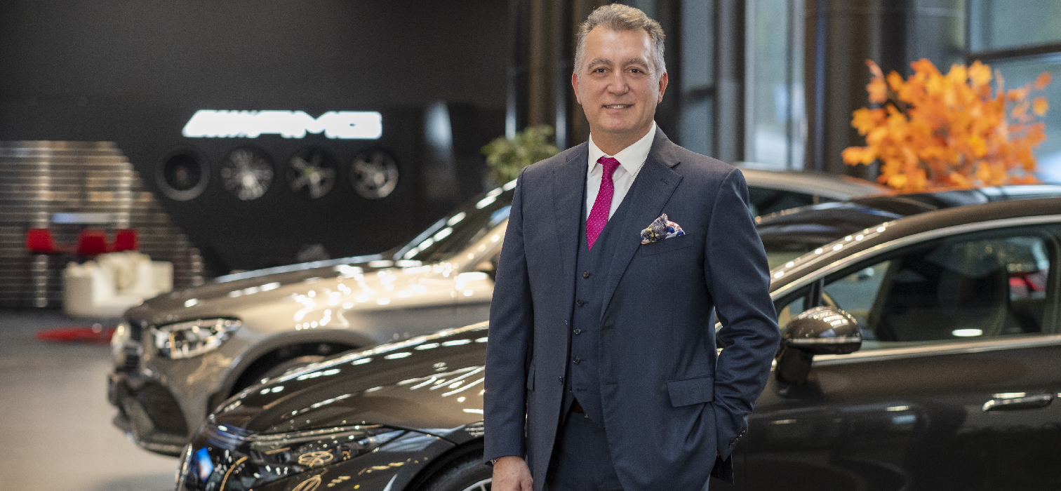 Mercedes-Benz Otomotiv İcra Kurulu Başkanı Şükrü Bekdikhan’ın Bir Günü Mercedes-Benz Otomotiv İcra Kurulu Başkanı Şükrü Bekdikhan’ın Bir Günü