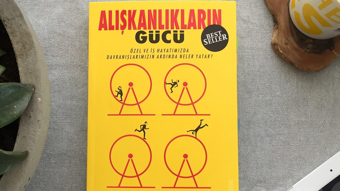 Hayatımızı Değiştiren Kitaplar Hayatımızı Değiştiren Kitaplar