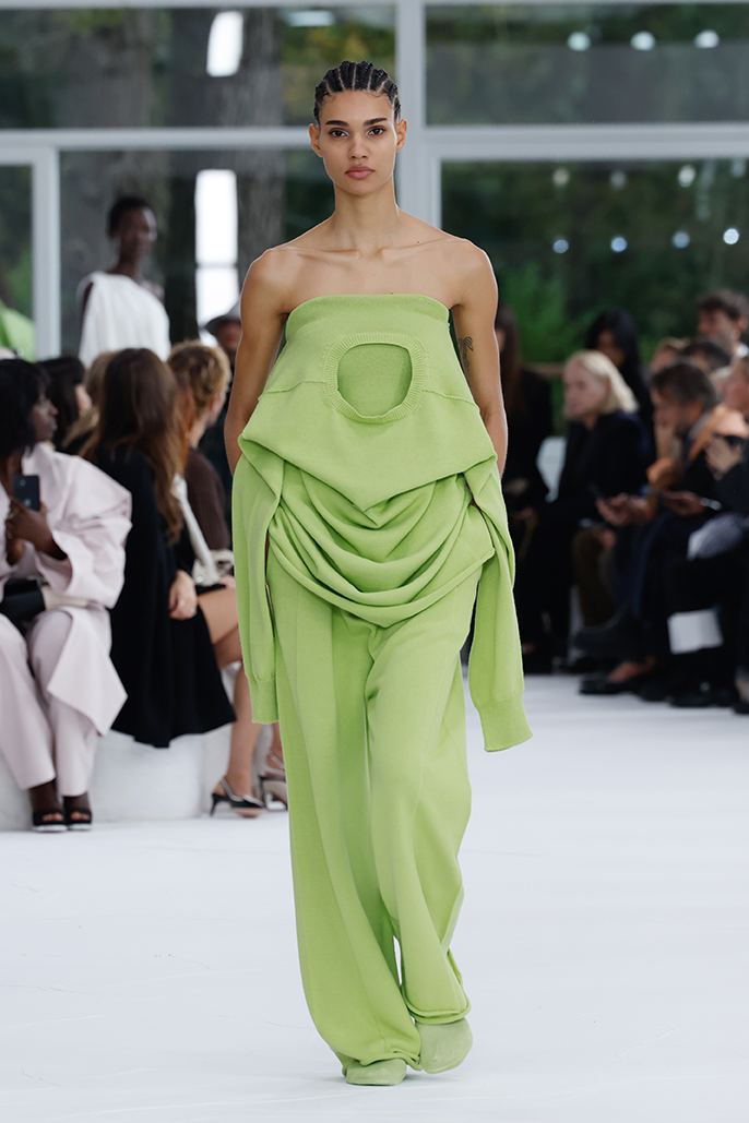 Paris Fashion Week’te Bohem Rüzgârı