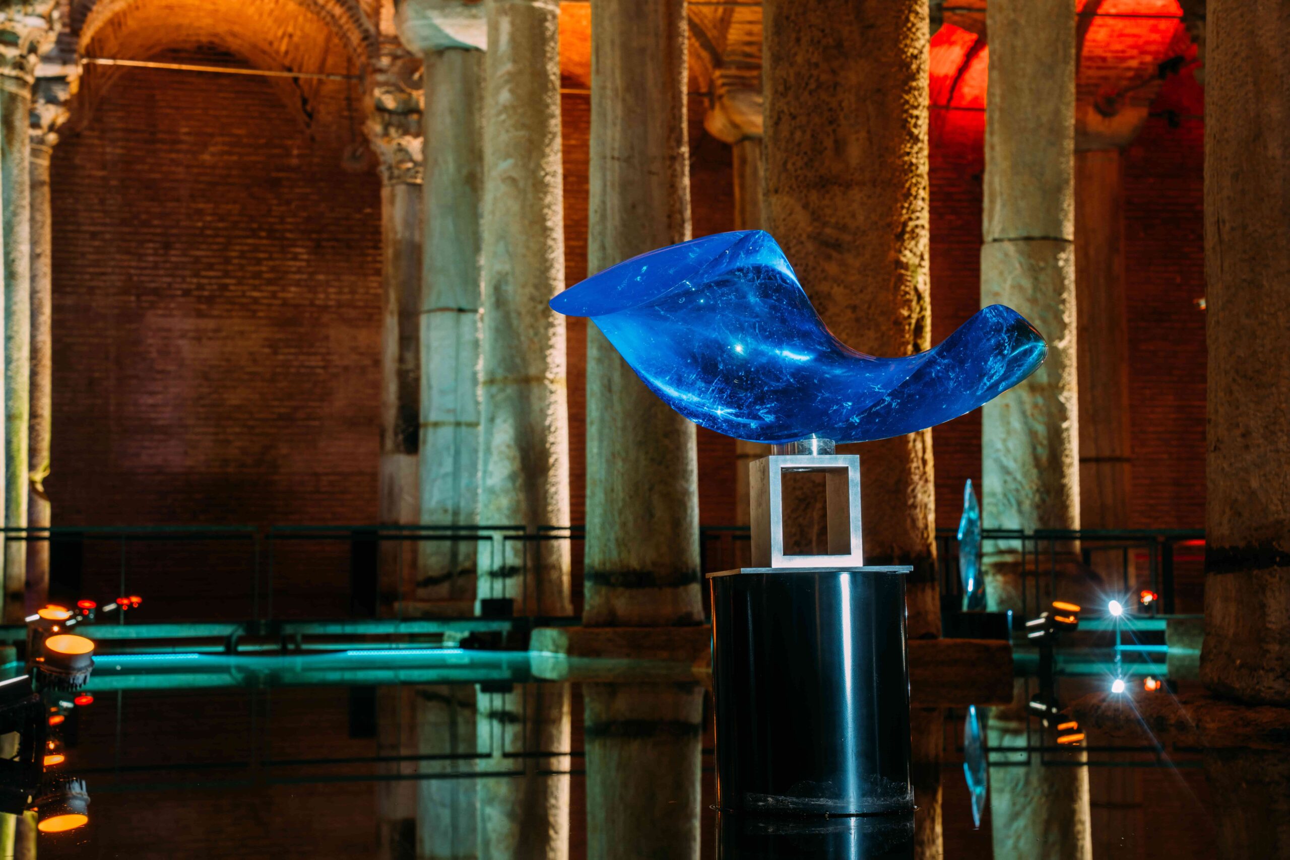 From Plato's Cave to the Basilica Cistern: Yeraltının Kapıları From Plato'S Cave To The Basilica Cistern: Yeraltının Kapıları