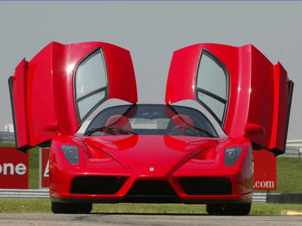 Ferrari’nin Efsanevi Yıldönümü Modelleri Ferrari’nin Efsanevi Yıldönümü Modelleri
