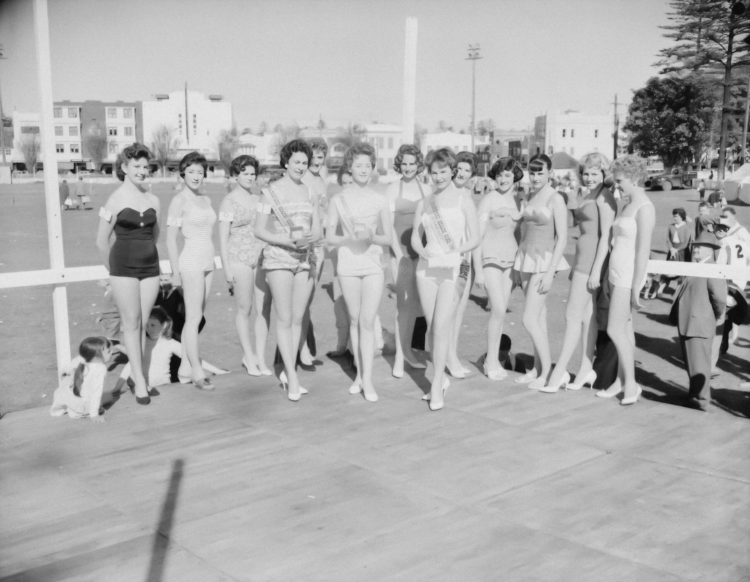 Miss Netherlands: Güzellik Yarışmaları Olmazsa Ne Yaparız? Miss Netherlands: Güzellik Yarışmaları Olmazsa Ne Yaparız?
