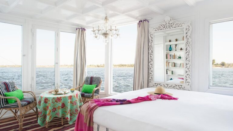 10 Extraordinary Cruise Itineraries for 2025 10 Extraordinary Cruise Itineraries