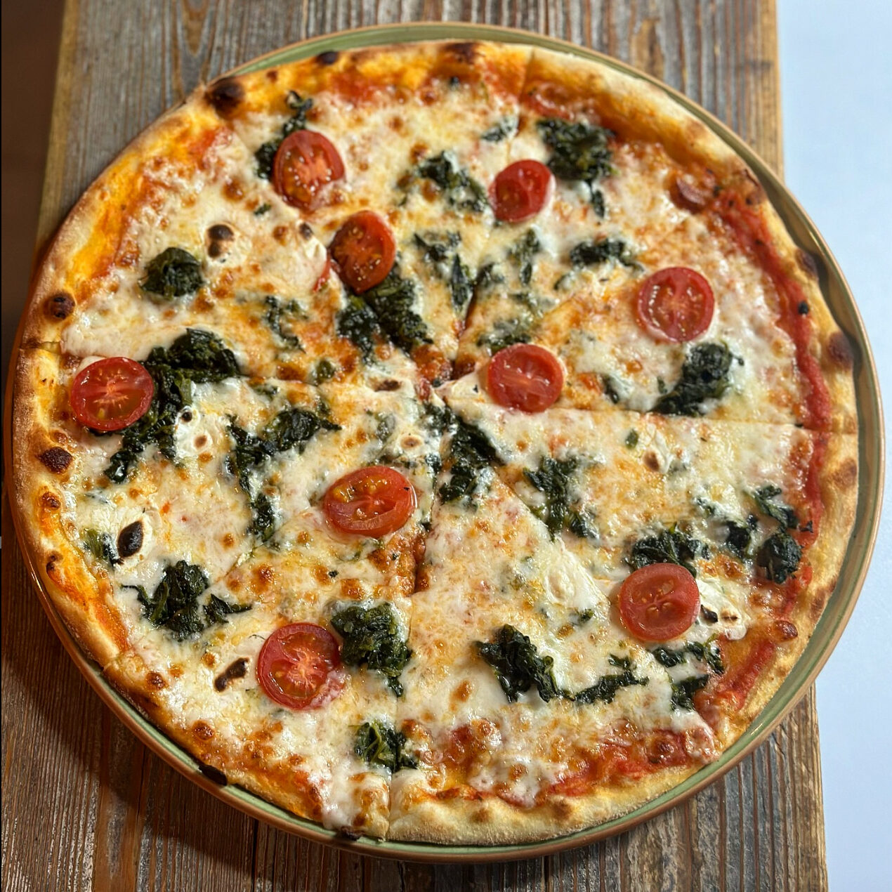 İstanbul’un En İyi Pizzacıları İstanbul’un En İyi Pizzacıları