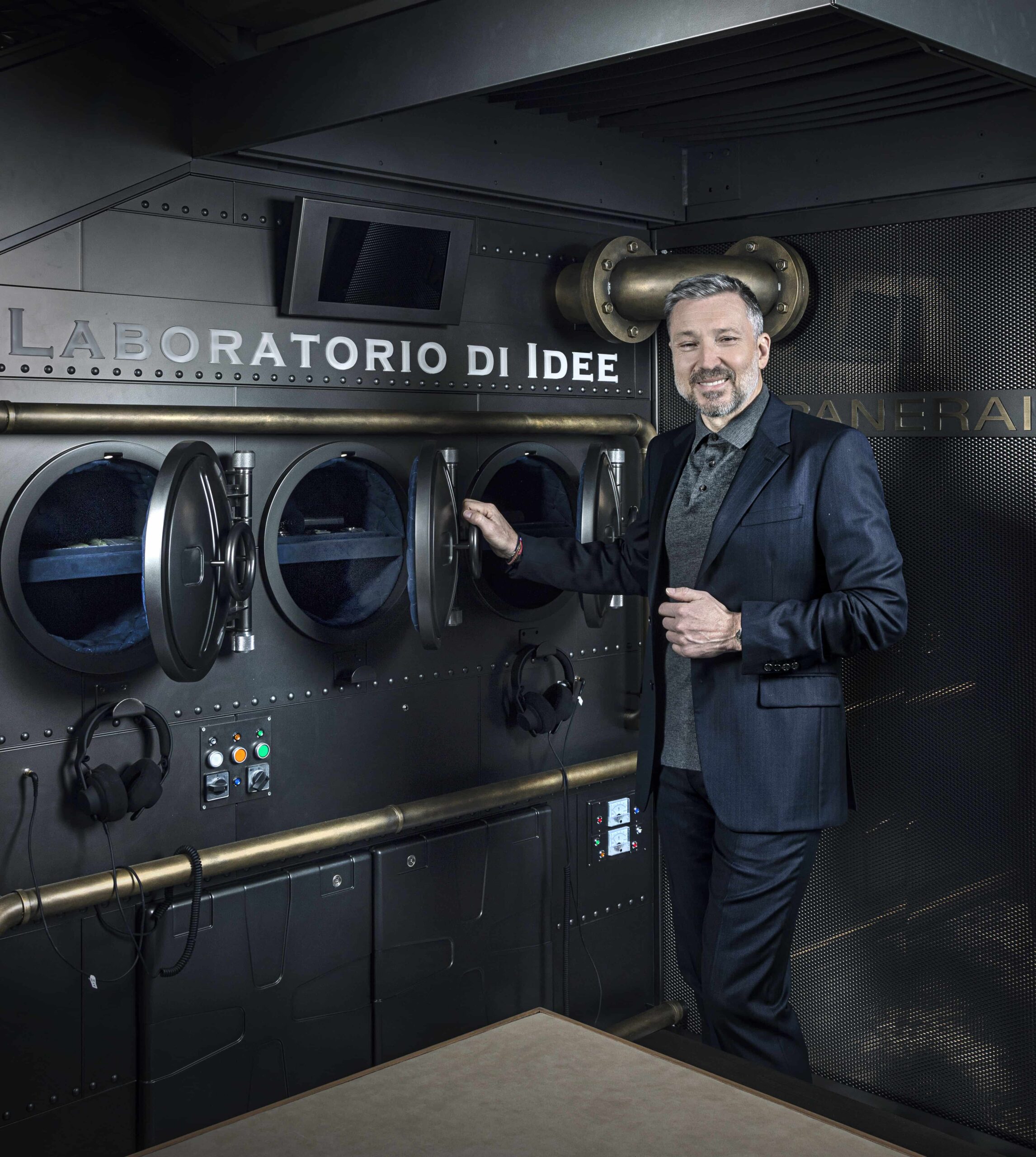 Panerai CEO’su Jean-Marc Pontroué ile İstanbul’da Panerai Ceo’su Jean-Marc Pontroué
