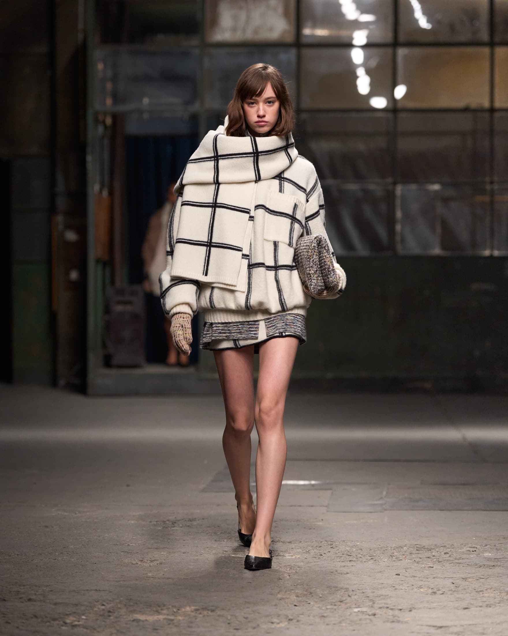 Milan Fashion Week F/W 2025: A Week of Luxury, Innovation, and Inspiration Milan Fashion Week F/W 2025: A Week Of Luxury, Innovation, And Inspiration