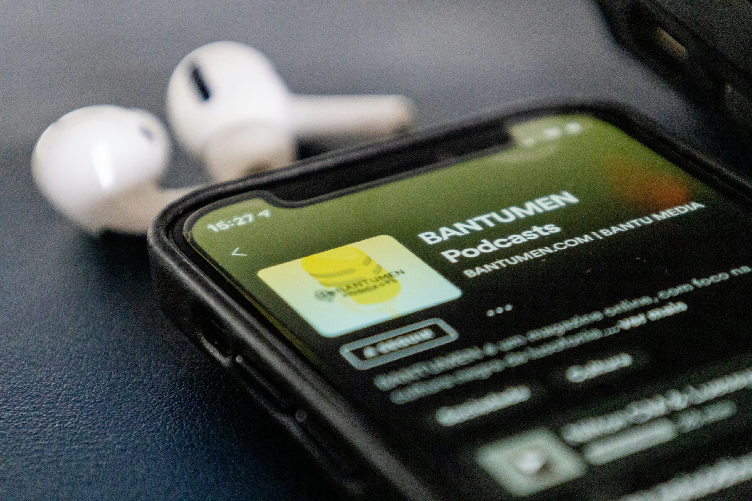 Kendinizi İyi Hissettirecek Podcast’ler Kendinizi İyi Hissettirecek Podcast’ler