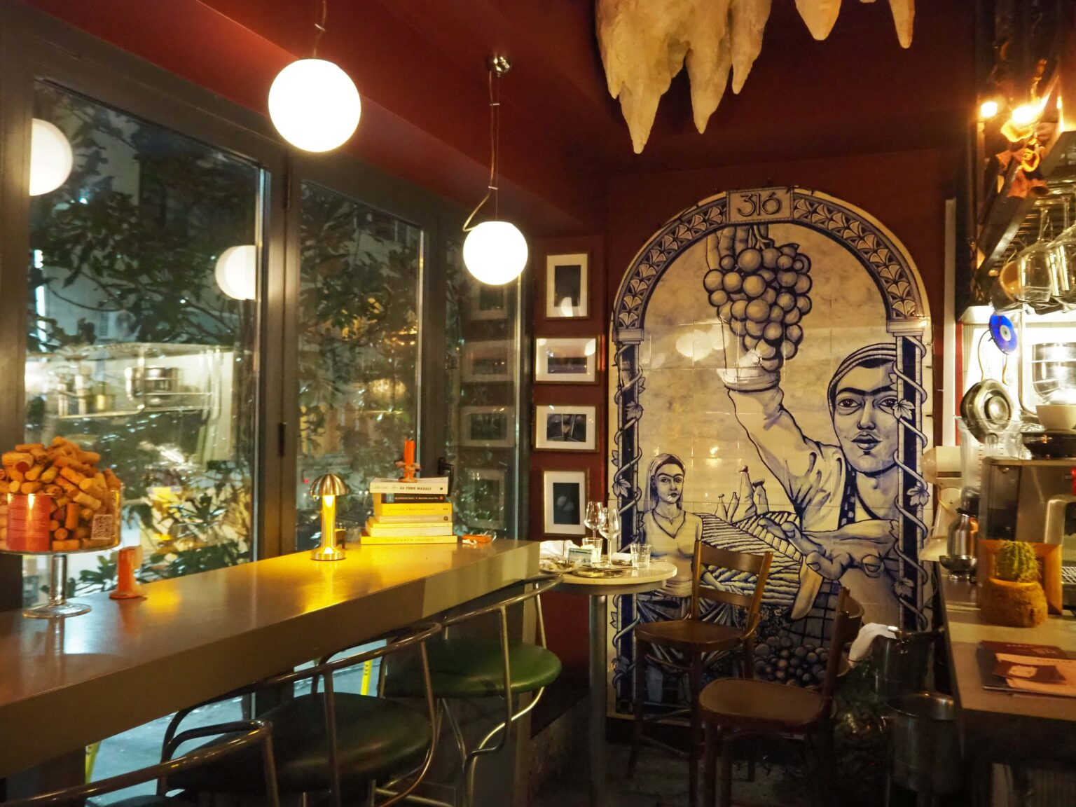 Istanbul’s Best Wine Bars Istanbul’s Best Wine Bars