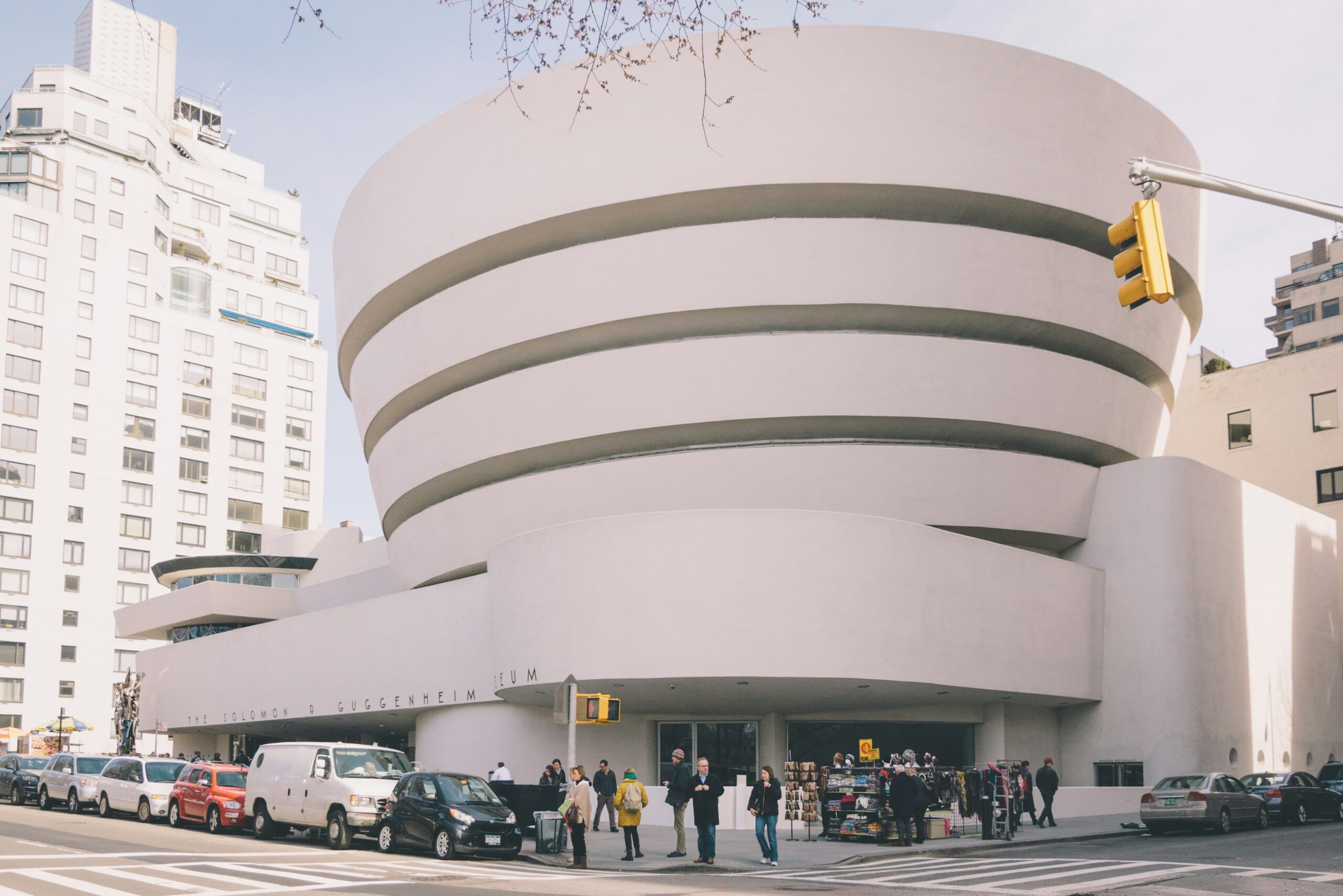 11 Modern Buildings You Must See—And the Stories Behind Them 11 Modern Buildings You Must See—And The Stories Behind Them