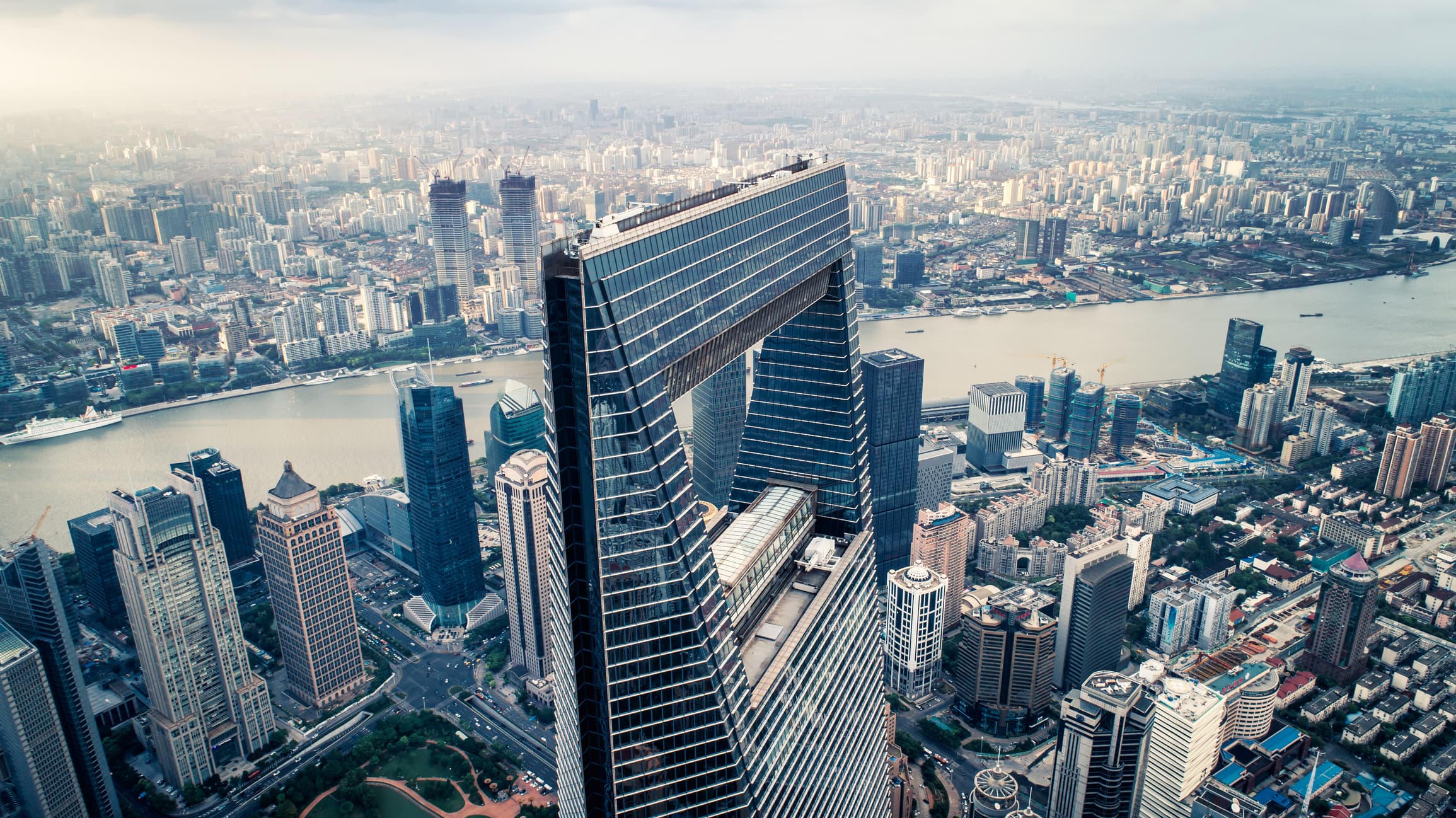 11 Modern Buildings You Must See—And the Stories Behind Them 11 Modern Buildings You Must See—And The Stories Behind Them