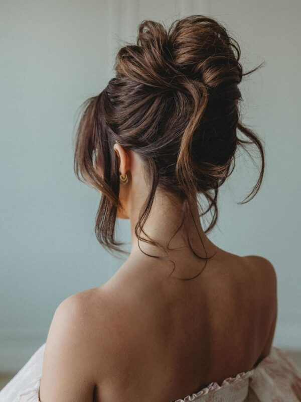 Favorite Hairstyles for Summer Brides Favorite Hairstyles For Summer Brides