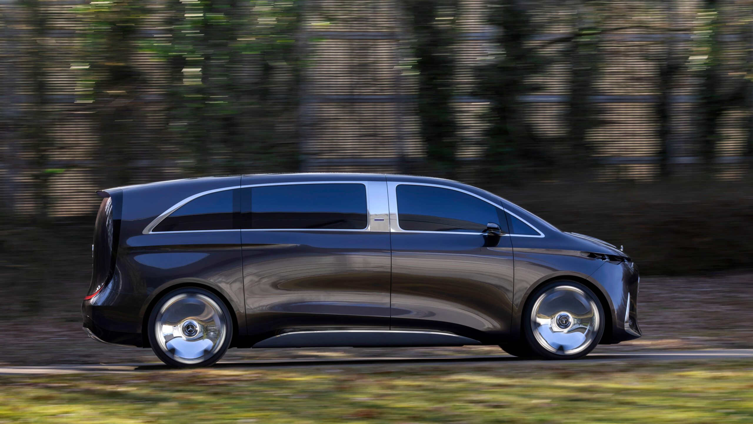 Mercedes-Benz Vision V Concept Geleceğe Işık Tutuyor Mercedes-Benz Vision V Concept Geleceğe Işık Tutuyor