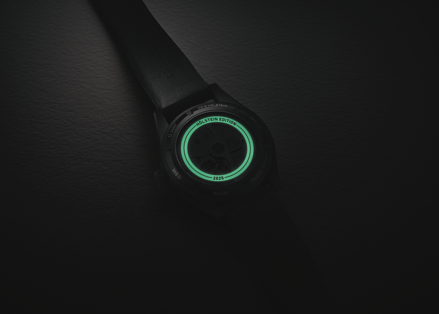 Oris Hölstein Edition 2025: “Ev Gibisi Yok” Oris Hölstein 2025
