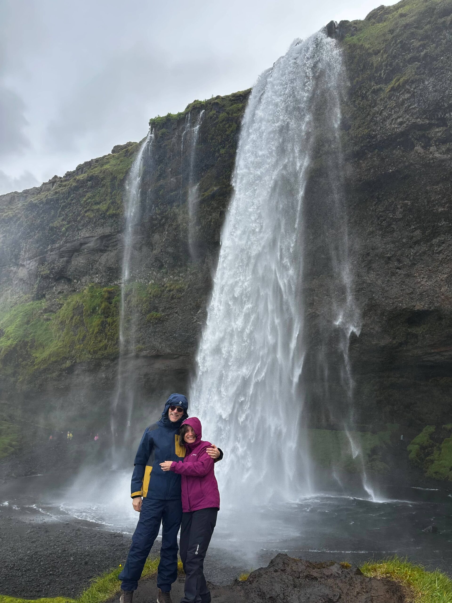 Ateş ve Buz Ülkesi İzlanda'da Doğanın Kalbine Yolculuk Ateş Ve Buz Ülkesi İzlanda'Da Doğanın Kalbine Yolculuk