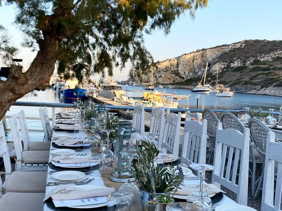 Tekneyle Gidebileceğiniz 10 Restoran