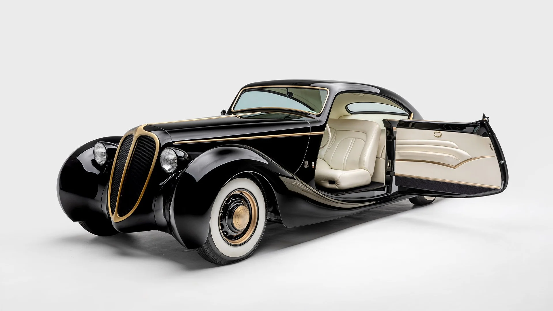 En Çok Otomobili Olan Koleksiyonerler