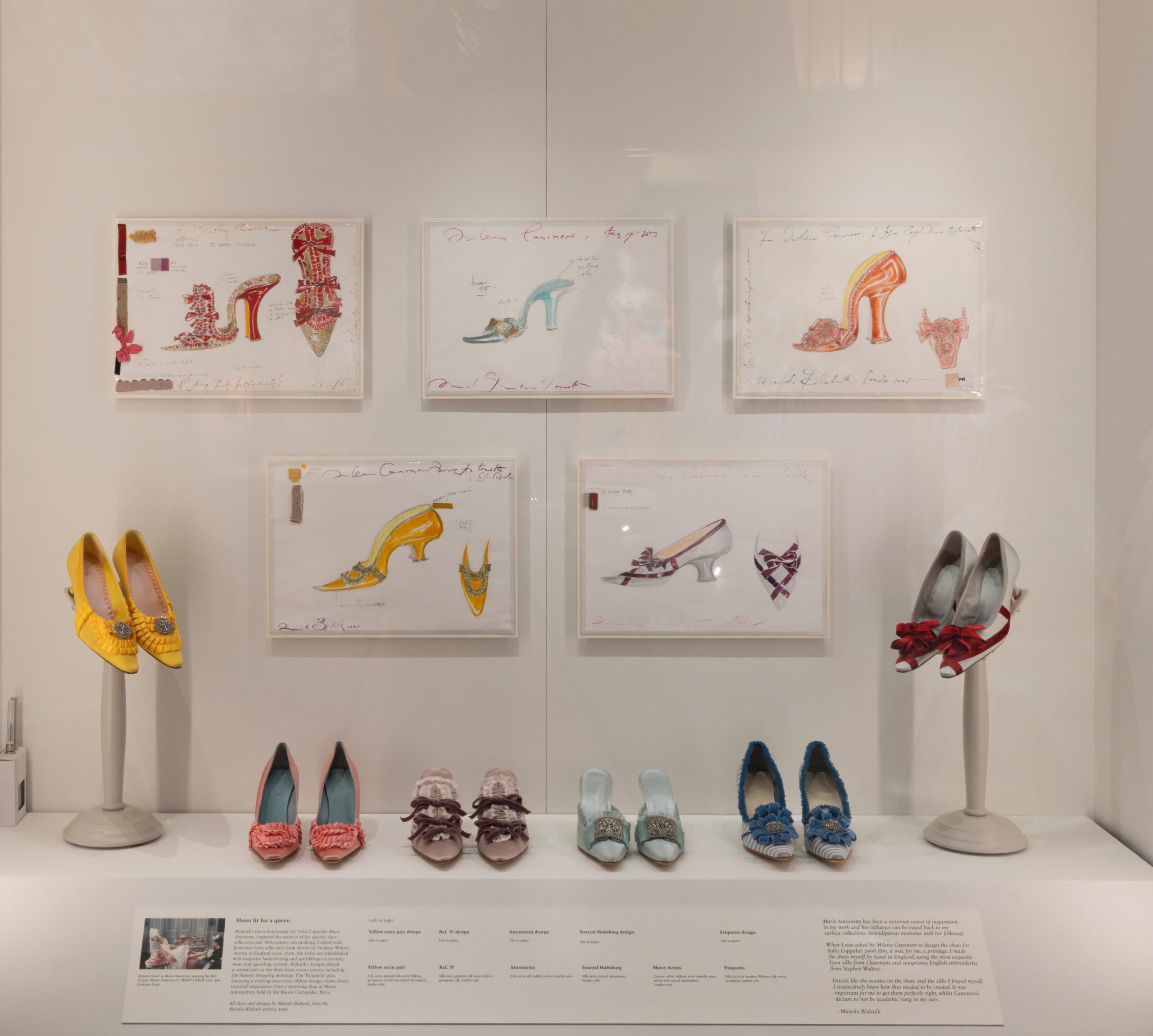 Versailles’ın Kraliçesi Londra’da: Marie Antoinette’in Zamansız Stili