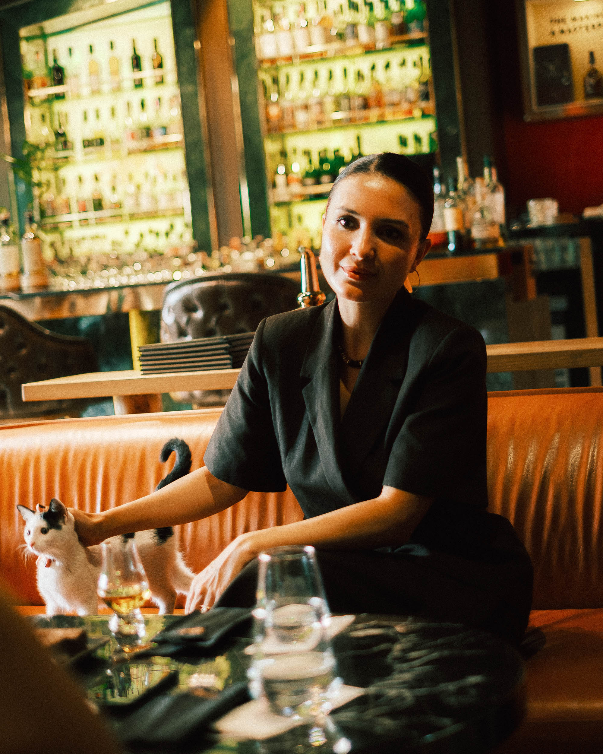 Ezgi Coşkun Gümüş: “Etiquette Belongs to the Drinker” Ezgi Coşkun Gümüş: “Etiquette Belongs To The Drinker”