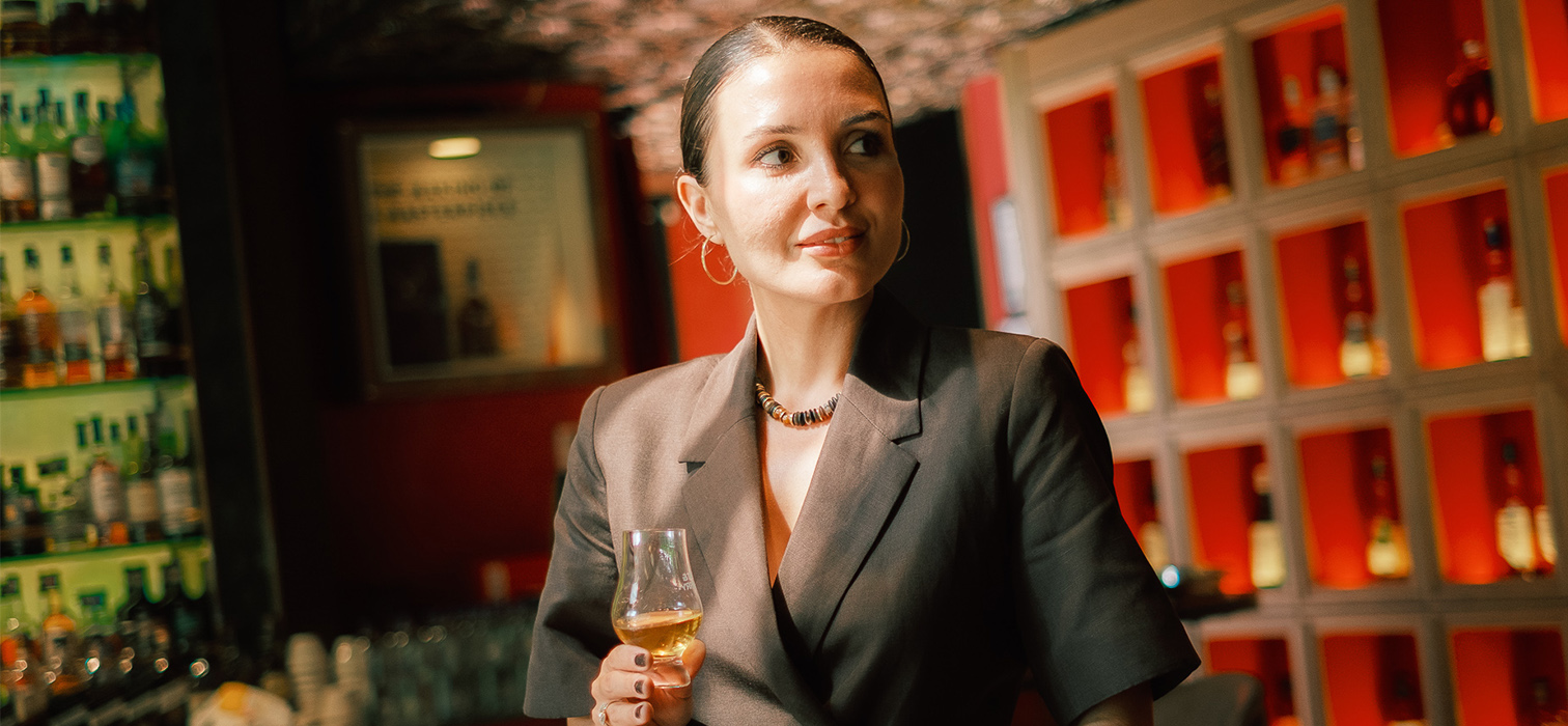Ezgi Coşkun Gümüş: “Etiquette Belongs to the Drinker”