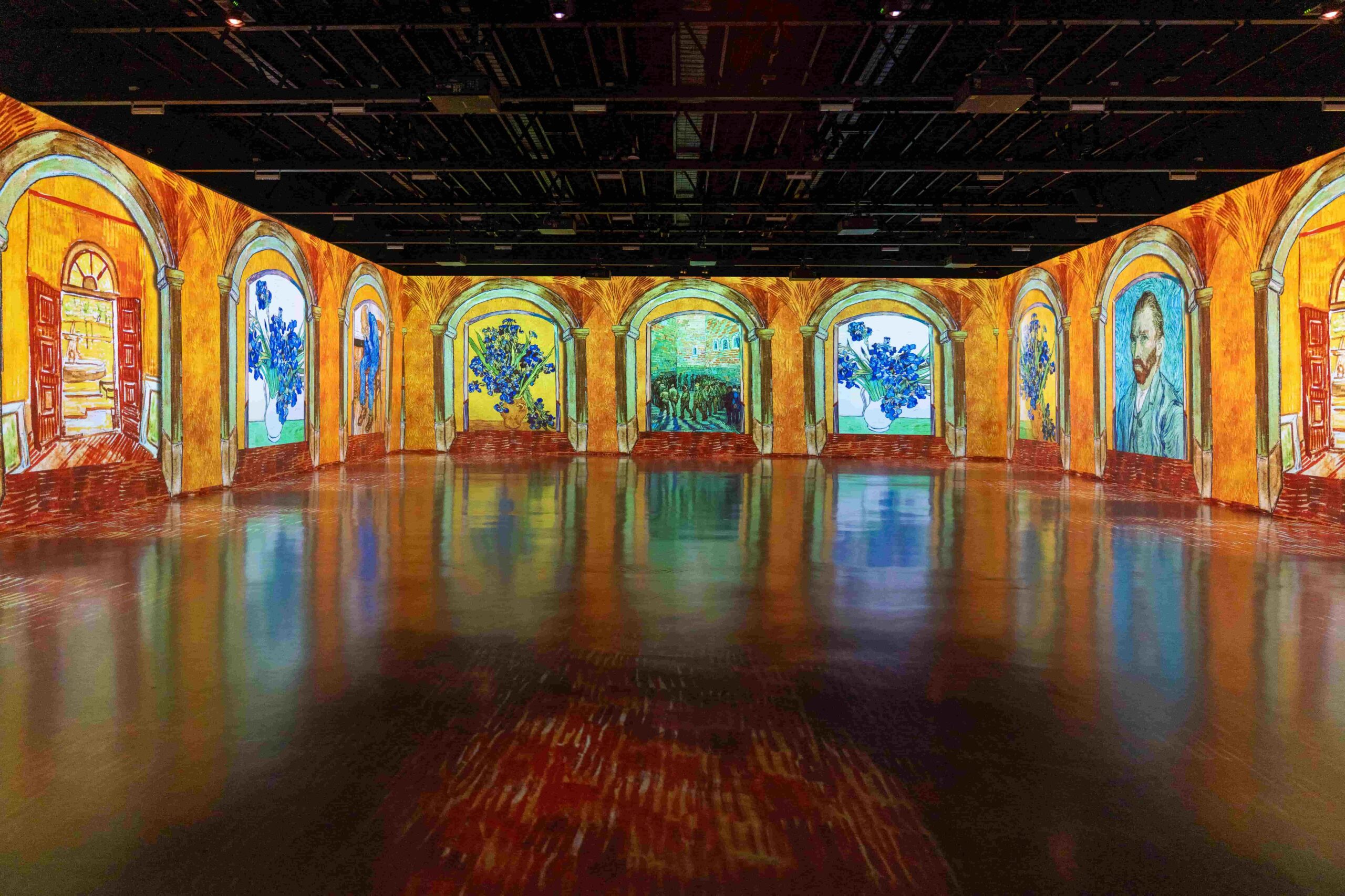 The Yellow of Arles in the Golden Horn: Van Gogh In the Footsteps of Light The Yellow Of Arles In The Golden Horn: Van Gogh In The Footsteps Of Light