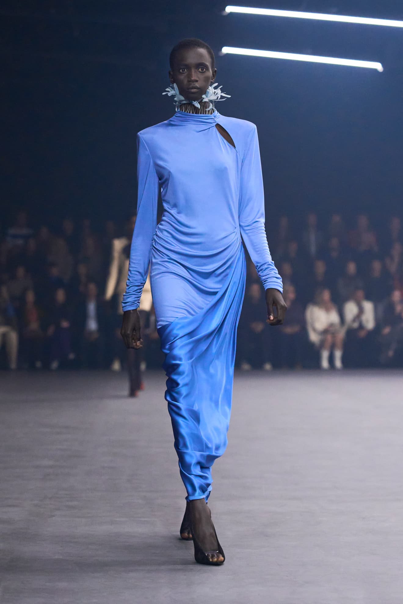 Zamansız Bir Konuşma: Paris Moda Haftası İlkbahar Yaz 2026