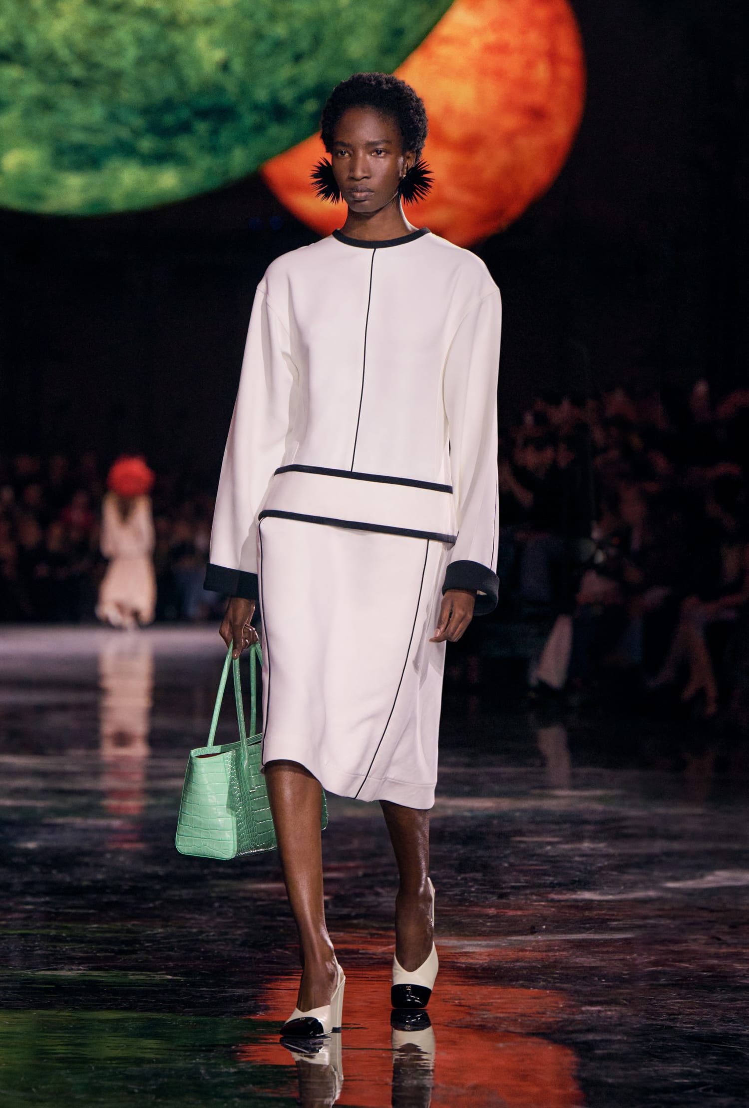 Zamansız Bir Konuşma: Paris Moda Haftası İlkbahar Yaz 2026