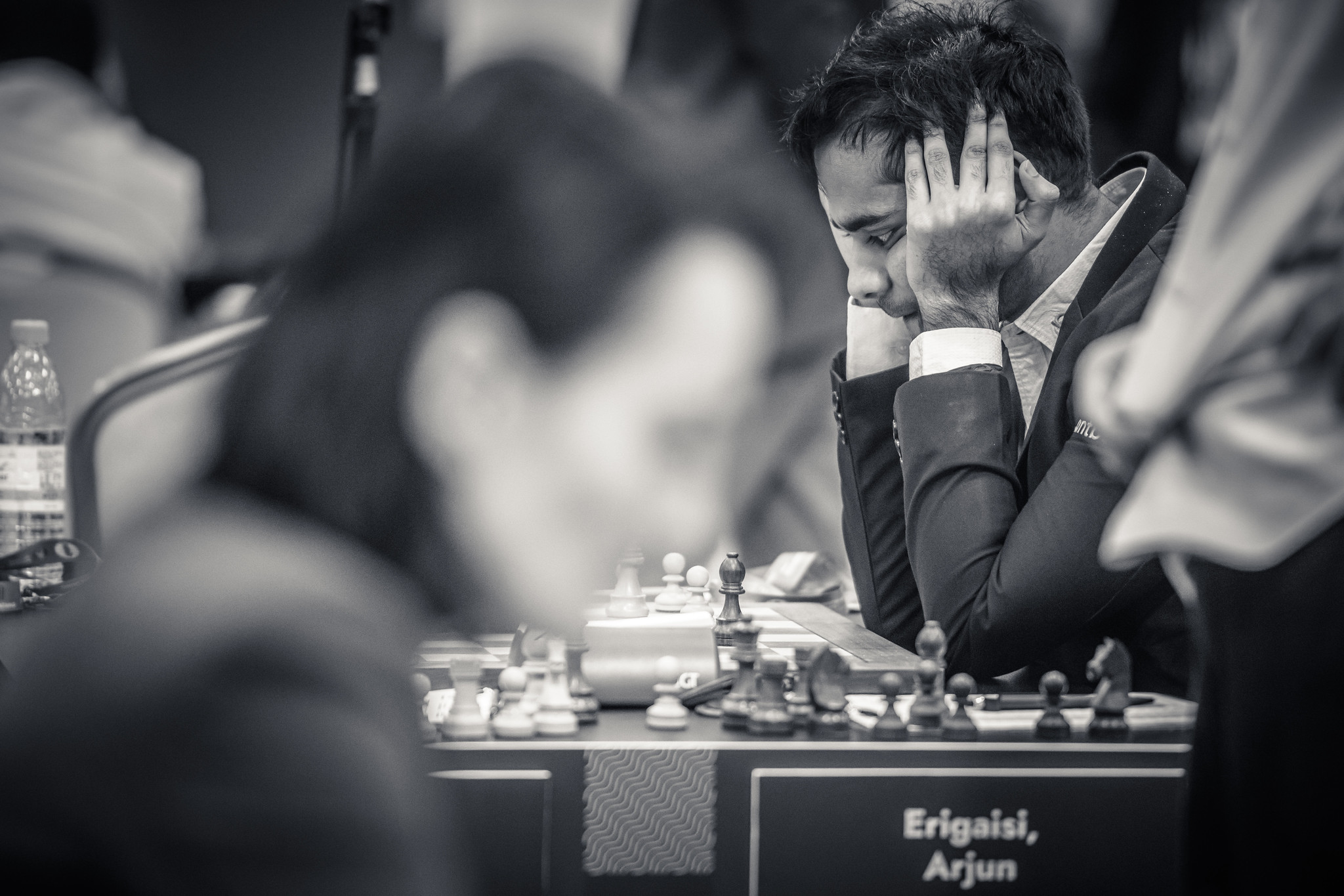 Tahtada Taht Kurmak: Satranç Hakkında Bazı Şeyler