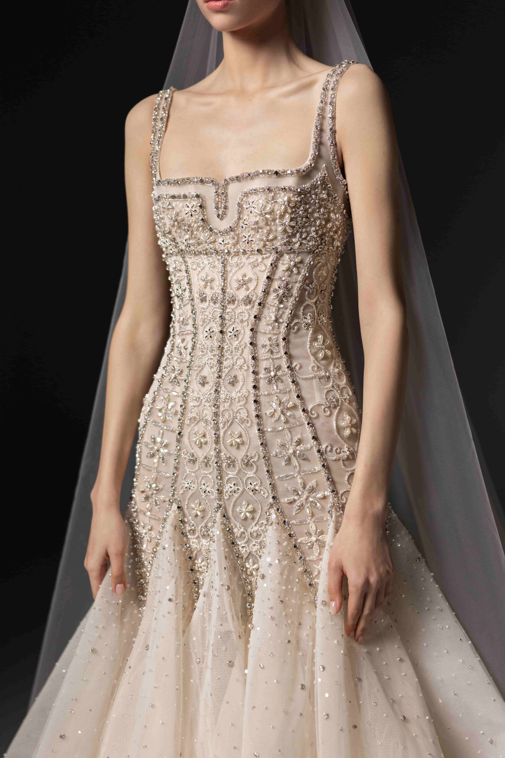 Bir Nefeslik Sonsuzluk: Georges Hobeika 2026 Sonbahar Gelinlikleri