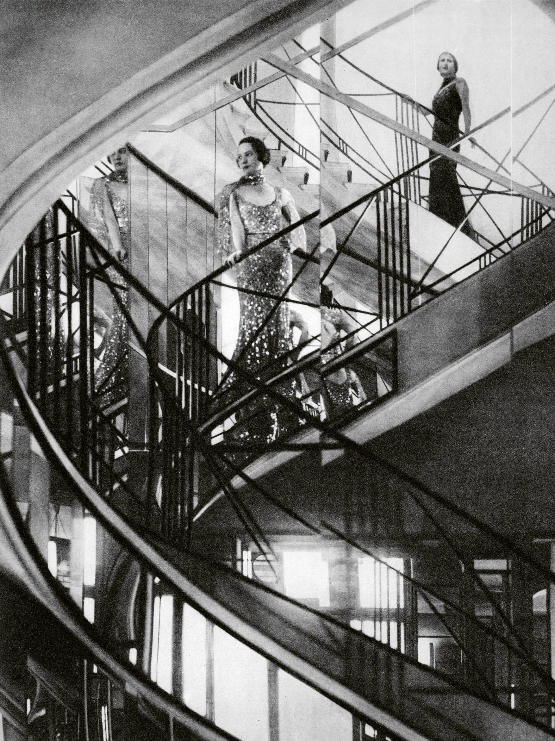 Defilenin 100 Yıllık Öyküsü