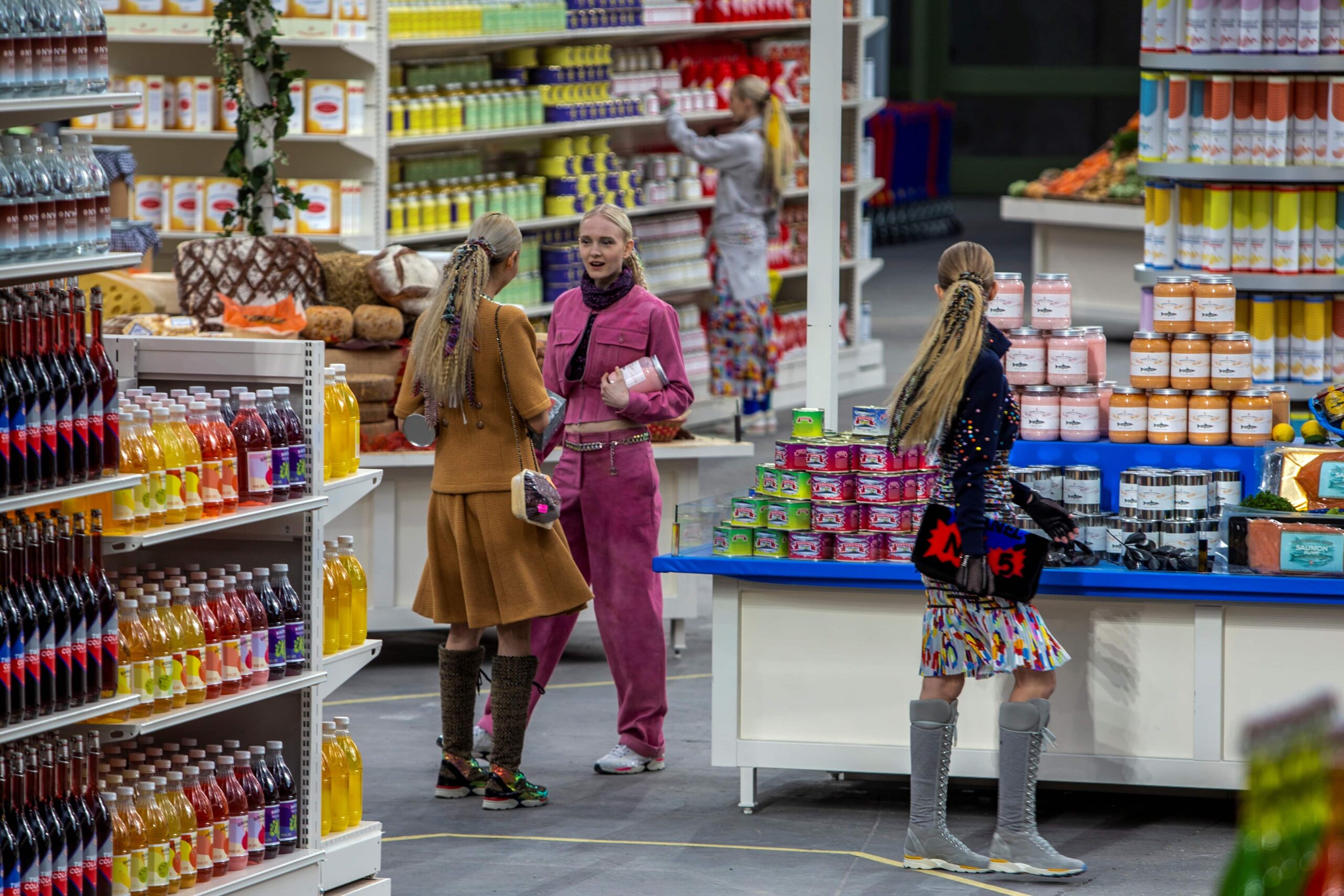 Defilenin 100 Yıllık Öyküsü