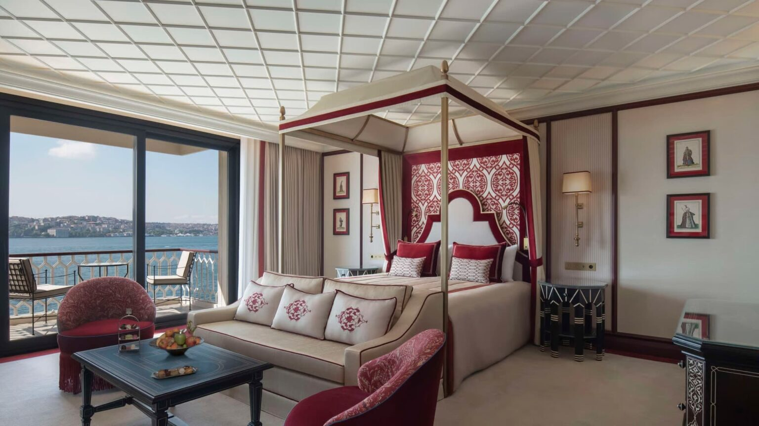 Istanbul Hotels Famous For Their Historic Buildings