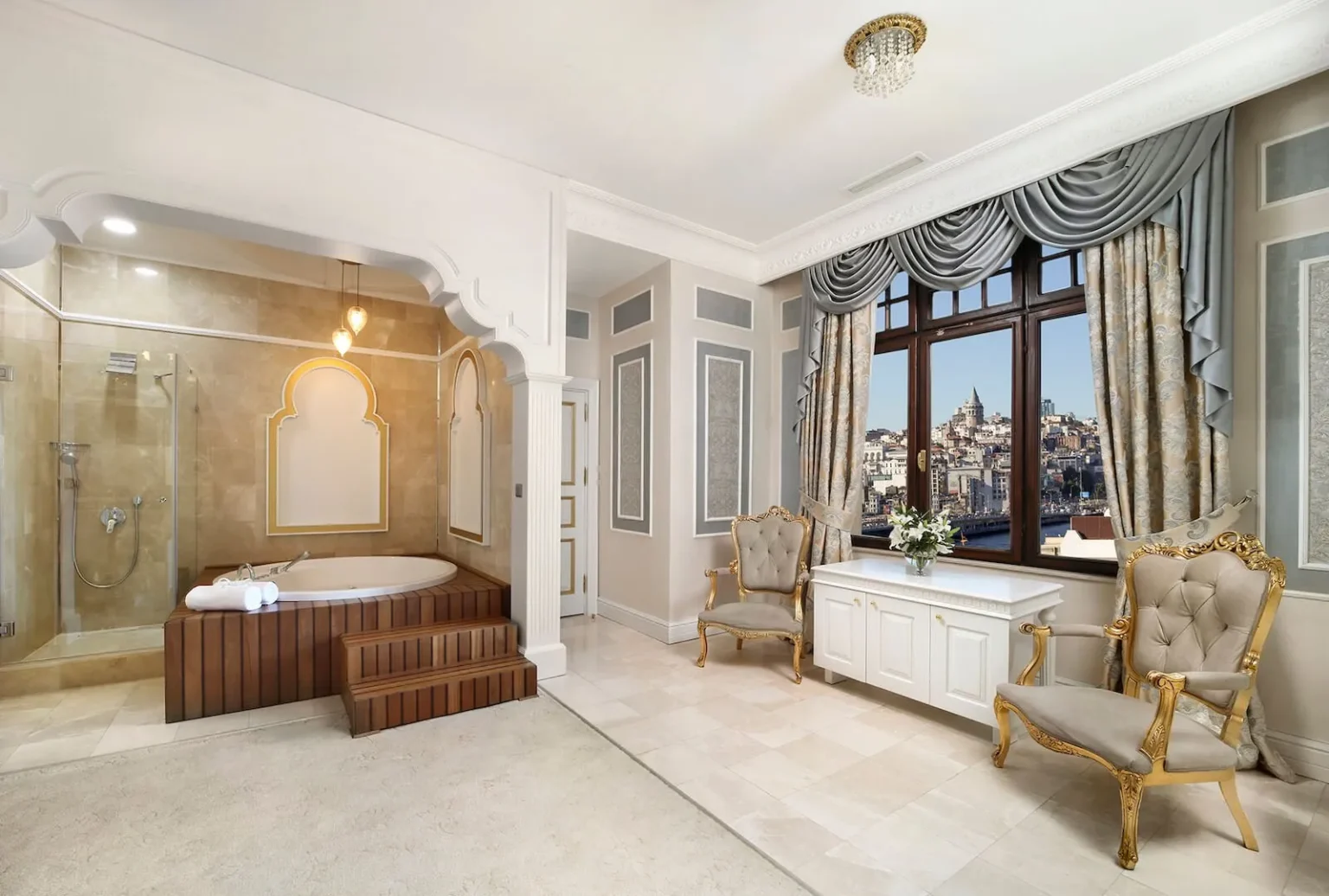 Istanbul Hotels Famous For Their Historic Buildings